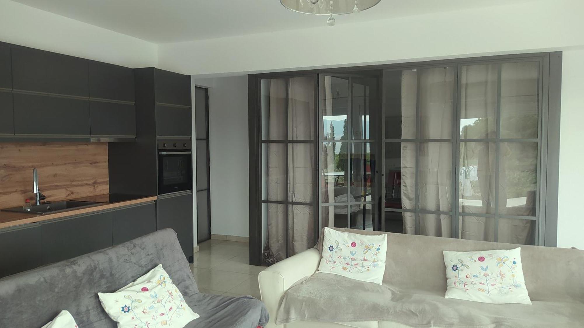 View Διαμερισμα Villa Loukissia Екстериор снимка